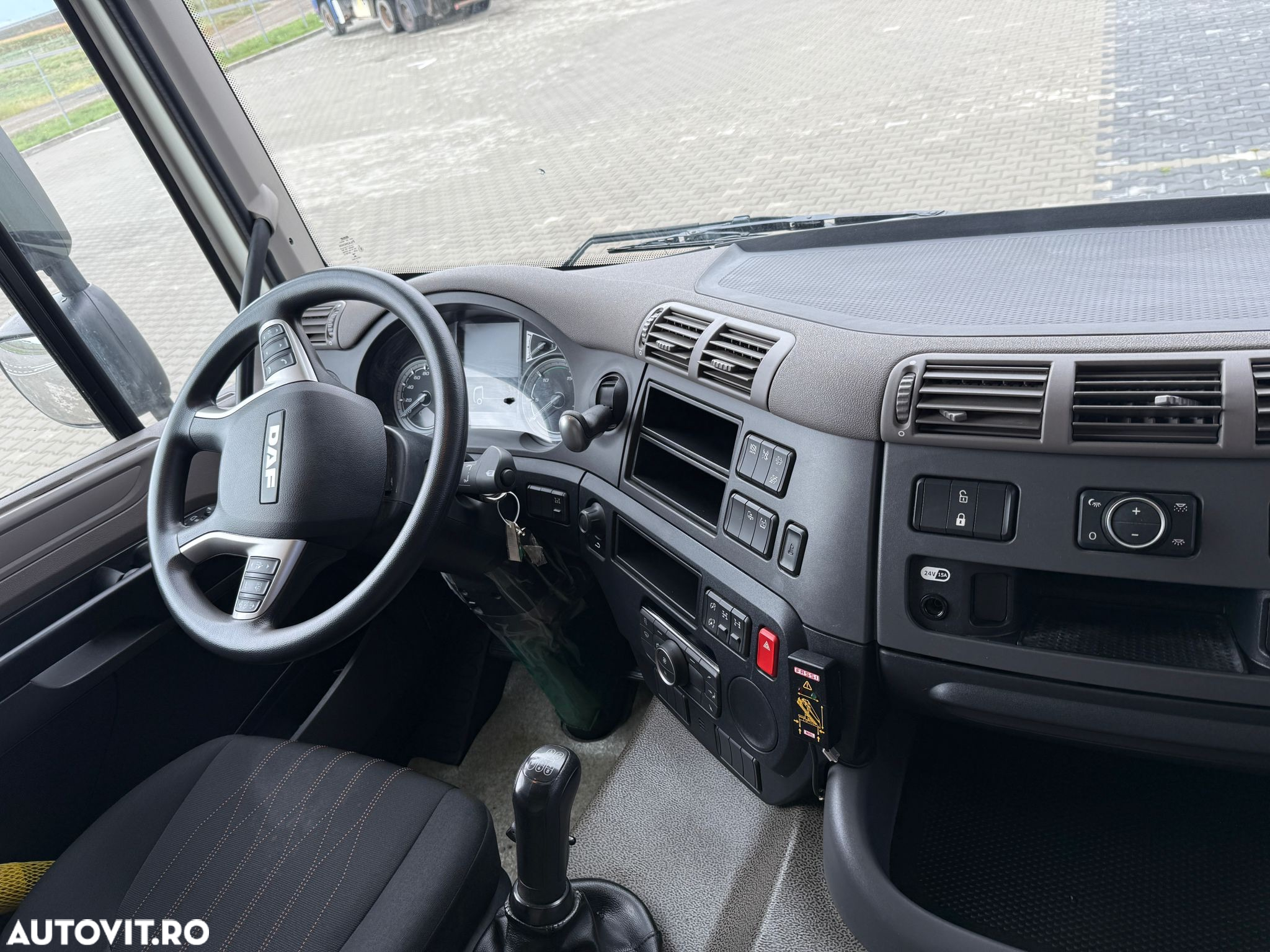 DAF CF 410, Macara Fassi F415 13,5 tone, 17000km originali, 270 ore de lucru - 21
