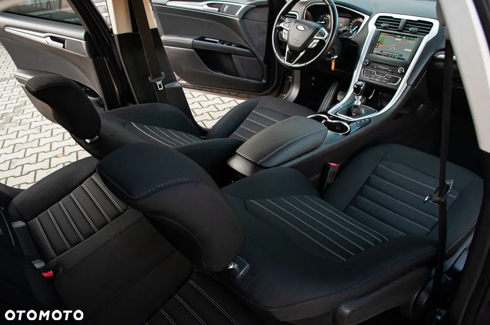 Ford Mondeo 2.0 TDCi Titanium - 29