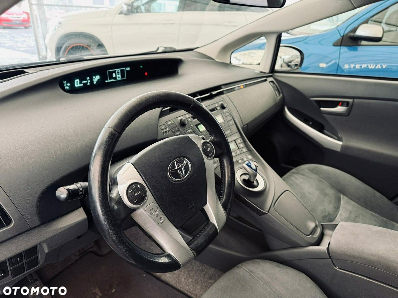 Toyota Prius - 24