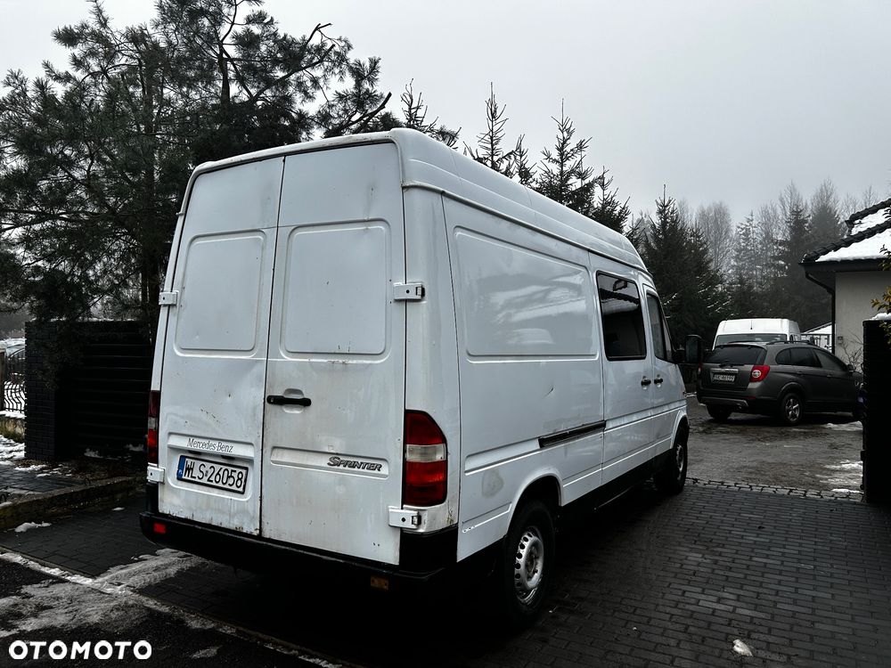Mercedes-Benz Sprinter - 5