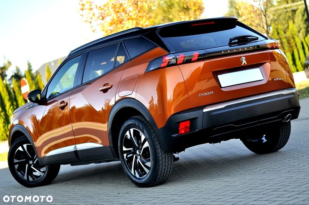Peugeot 2008 1.5 BlueHDi GT S&S - 11