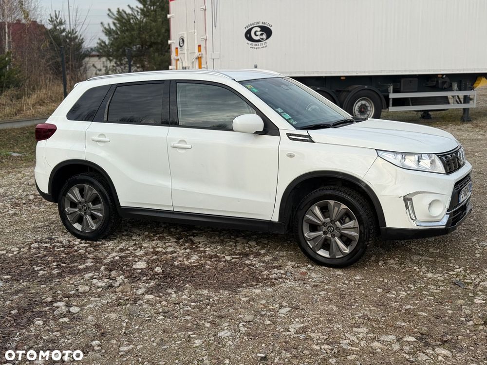 Suzuki Vitara 1.0 Boosterjet Allgrip Comfort - 4