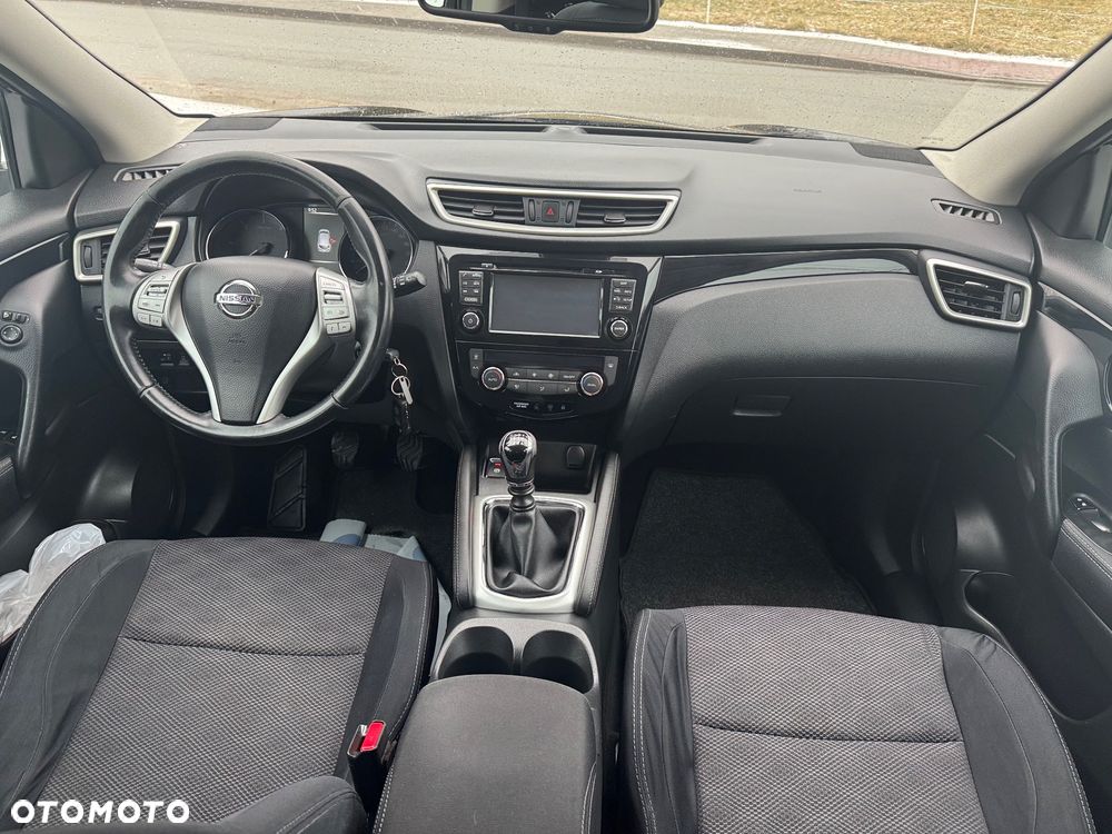Nissan Qashqai 1.6 dCi 4 x 4 DPF Start/Stop acenta - 22