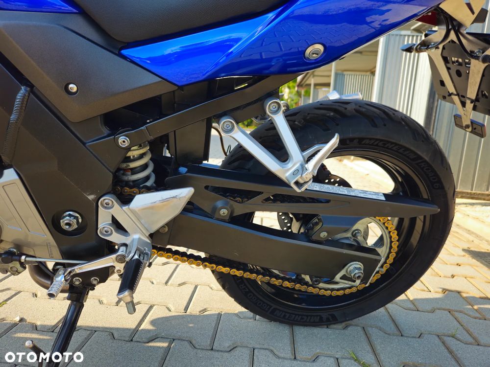 Suzuki SV - 9