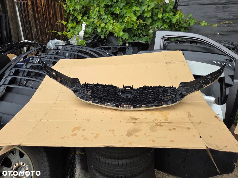 Grill Atrapa chłodnicy Mazda CX-30 DFR7-50041 DFR7-50711 DFR7-50051 - 17