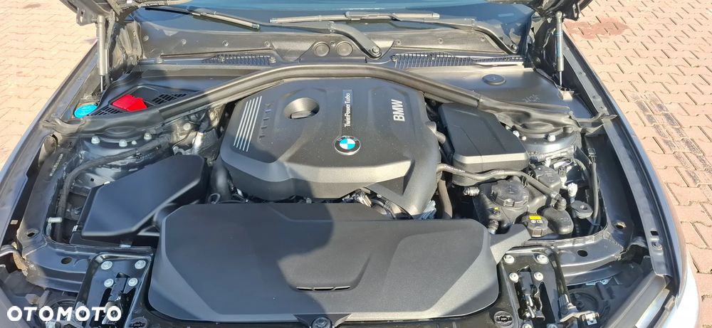 BMW Seria 1 120i M Sport Shadow - 12