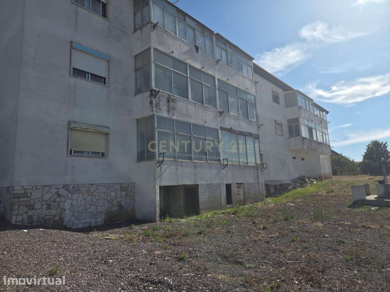 Apartamento T2 - Encontra-se arrendado a casal jovem com Contrato de A - Grande imagem: 4/11