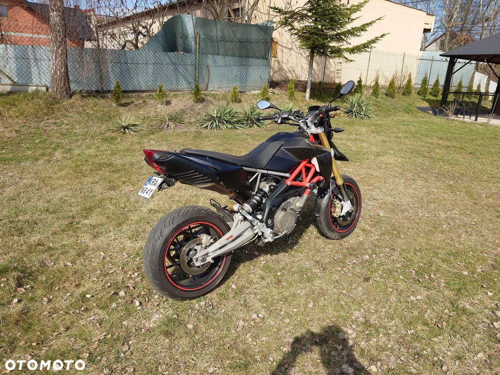 Aprilia Dorsoduro - 4