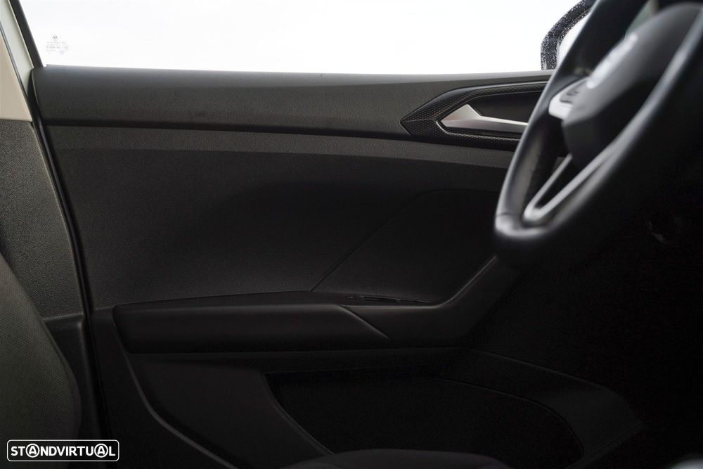 VW T-Cross 1.0 TSI BlackStyle - 31