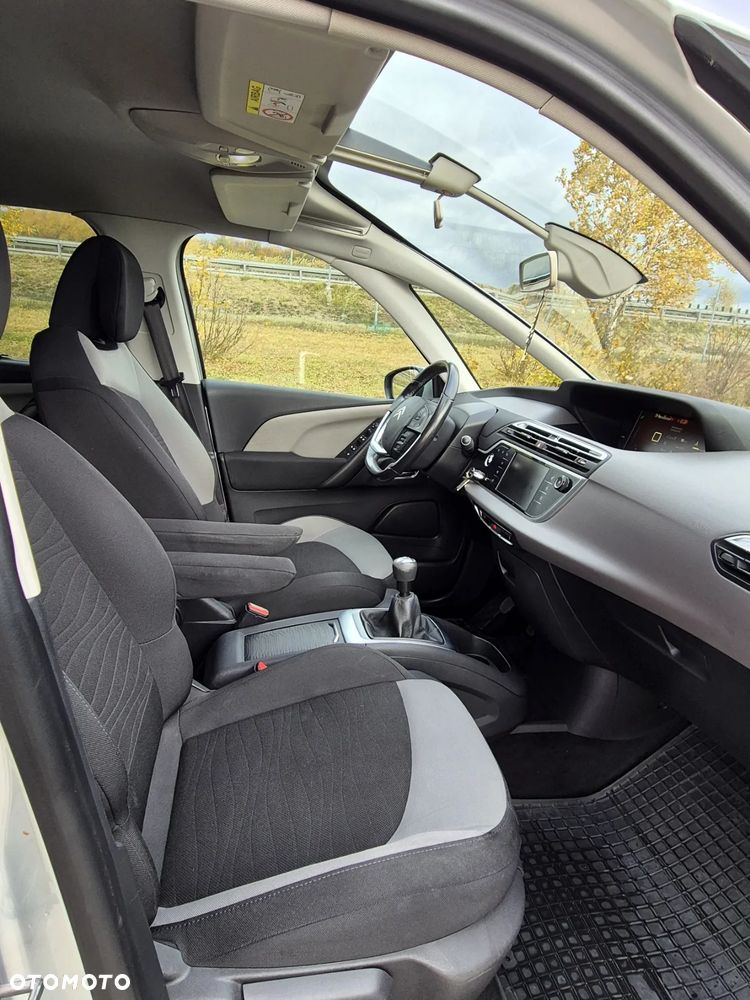 Citroën C4 Picasso e-HDi 115 Intensive - 8