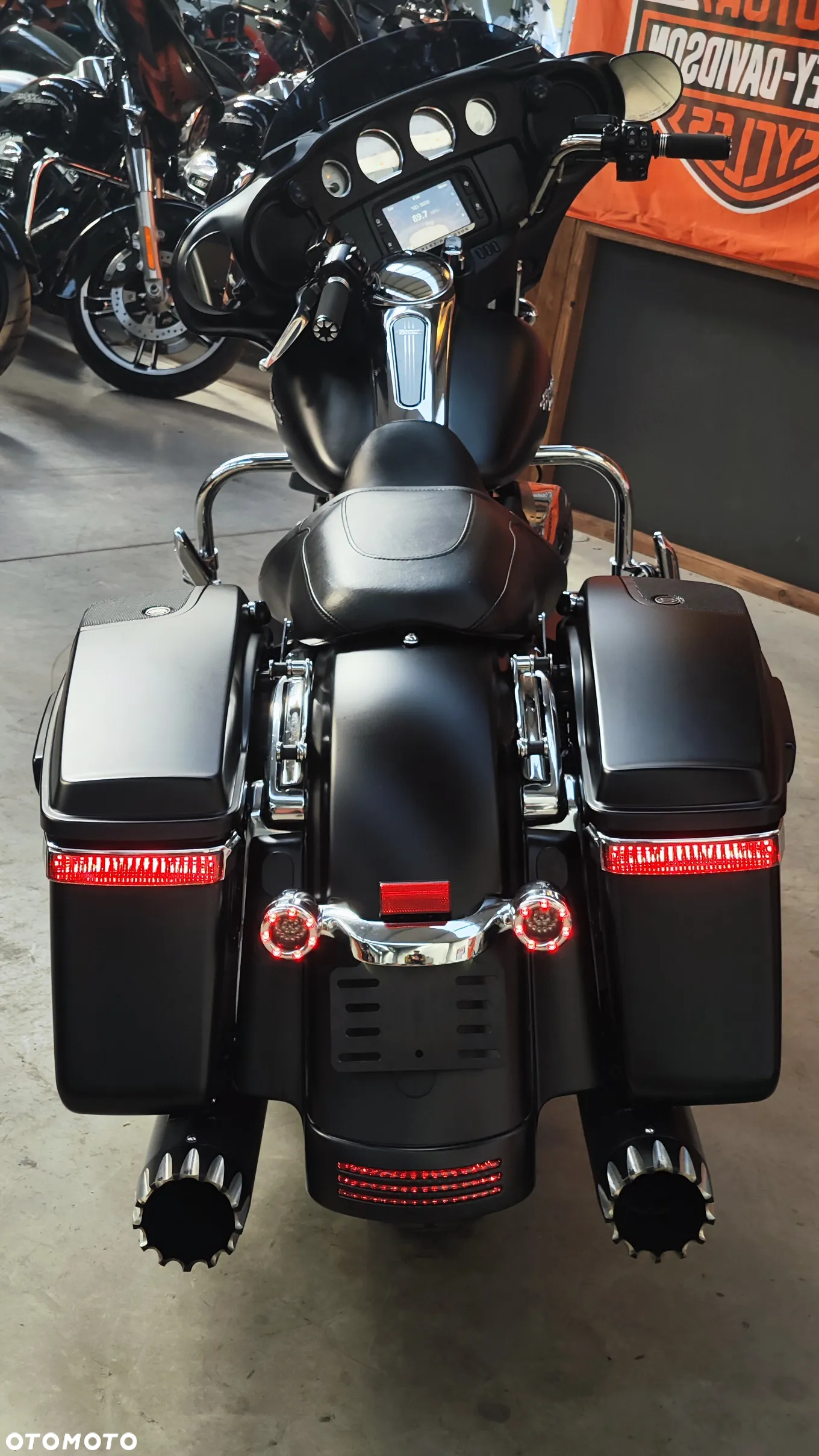 Harley-Davidson FLHXS Special - 9