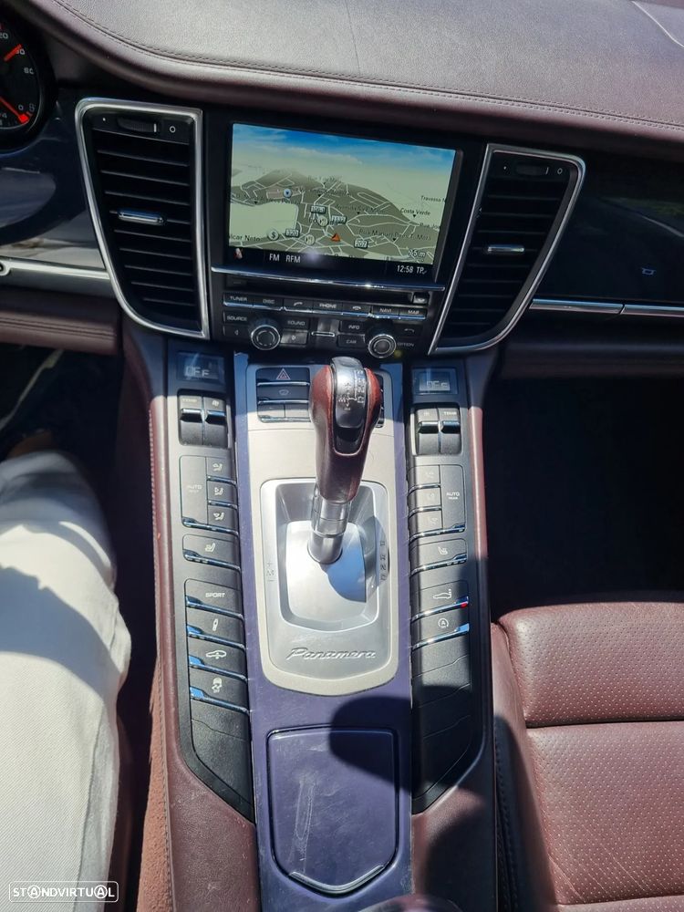 Porsche Panamera Platinum Edition - 11