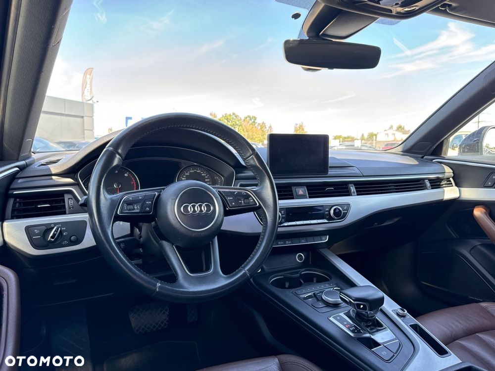 Audi A4 Limousine - 12
