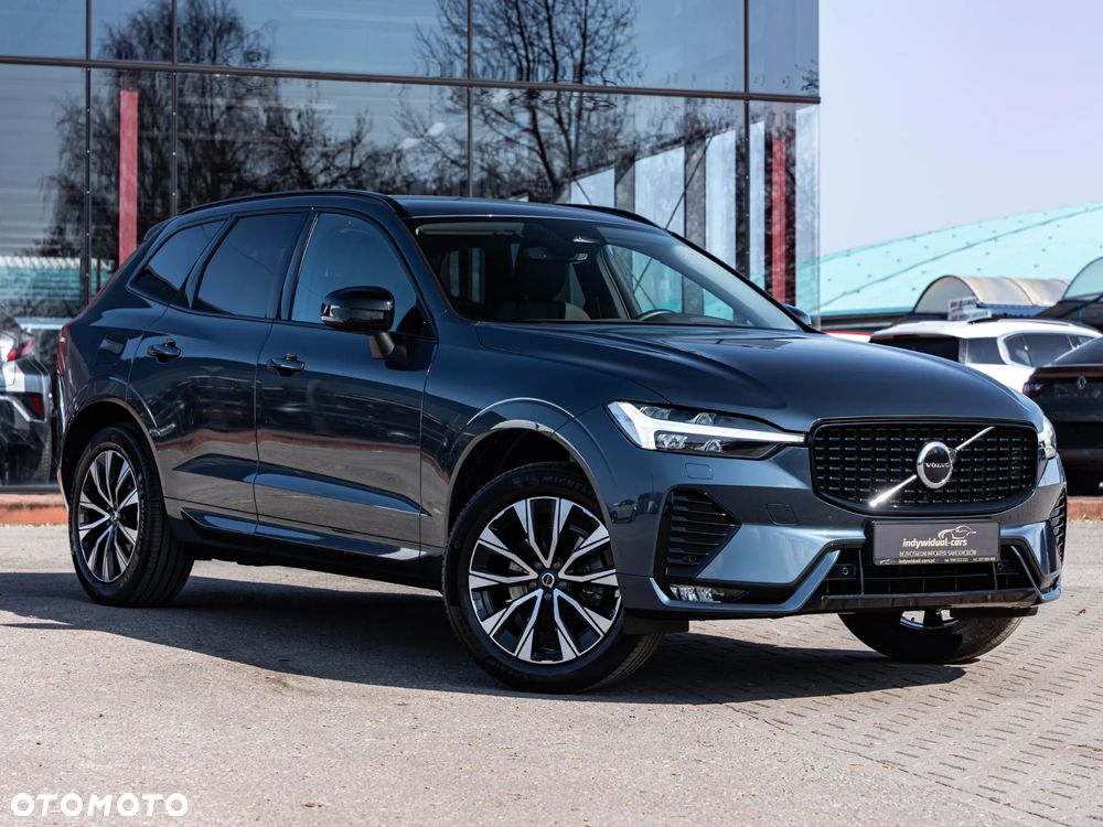 Volvo XC 60 B5 B AWD Plus Dark - 9