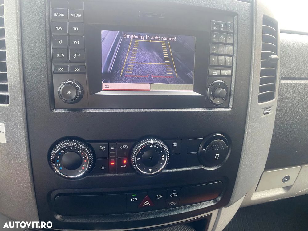 Mercedes-Benz SPRINTER - 21