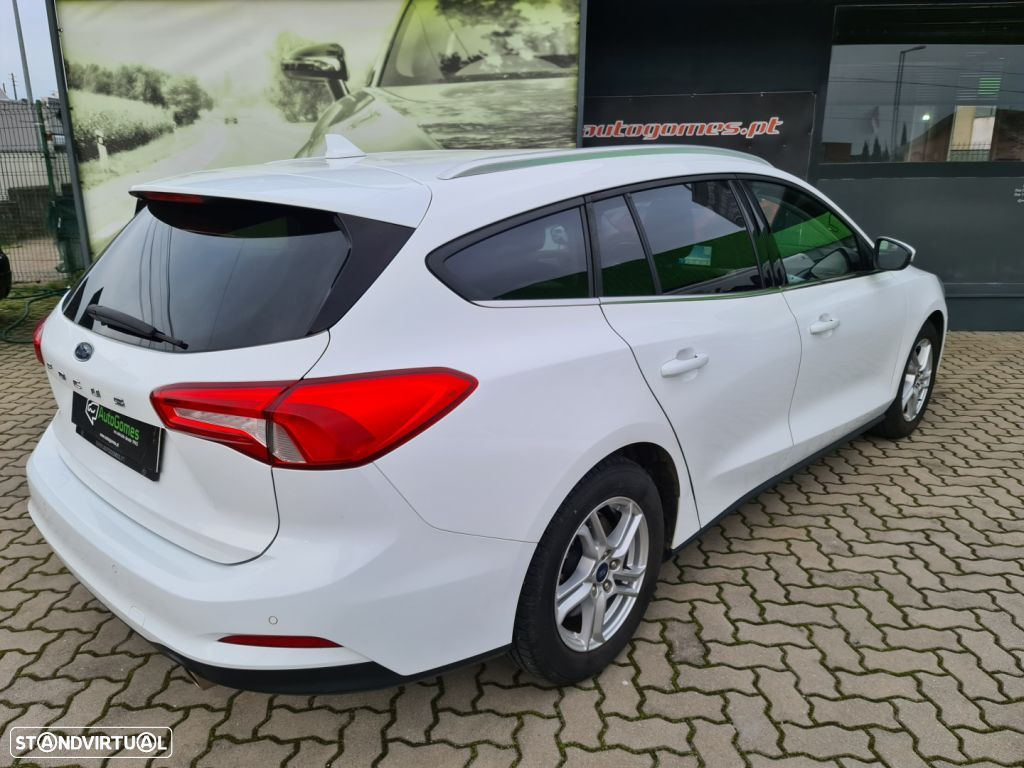 Ford Focus SW 1.0 EcoBoost Business - 18