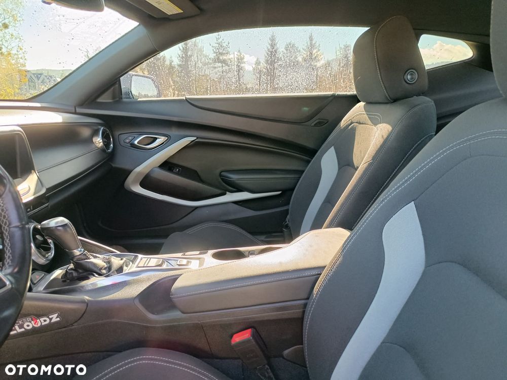 Chevrolet Camaro 2.0 - 7