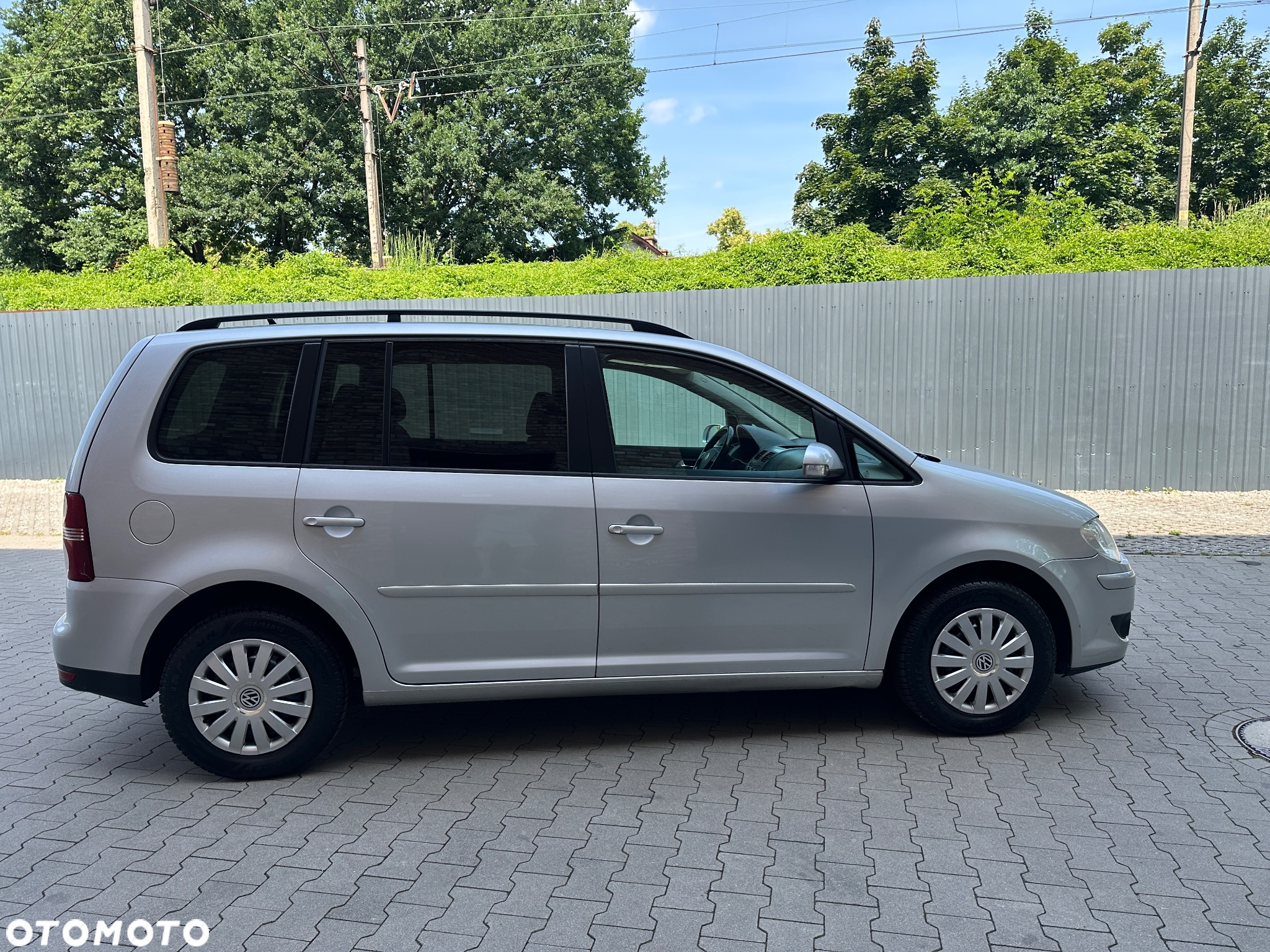 Volkswagen Touran 1.6 - 5