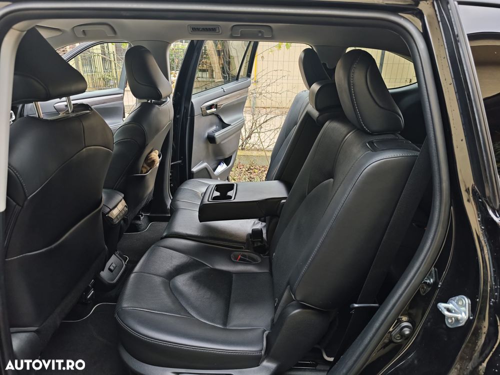 Toyota Highlander 2.5 L Hybrid Dynamic Force 248CP Exclusive Metallic - 7