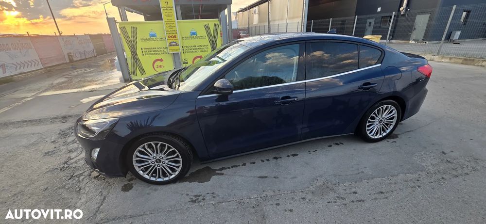 Ford Focus - 3