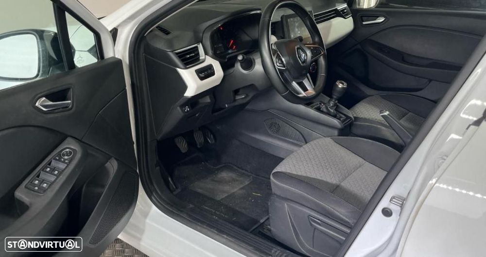 Renault Clio 1.0 TCe Evolution Bi-Fuel - 5