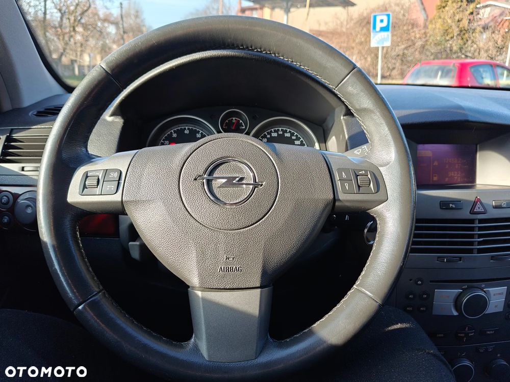Opel Astra 1.6 Edition - 19