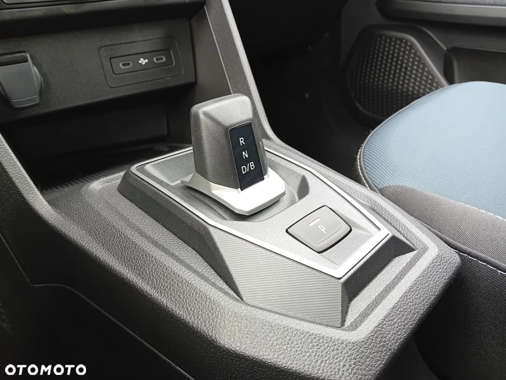 Dacia Jogger 1.8 Full Hybrid 155 Journey MMT - 26