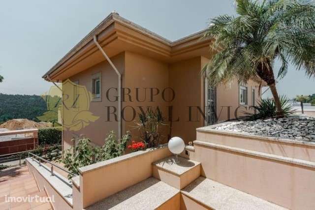 Magnífica Moradia T4 com Vista Espetacular sobre o Rio Douro - Grande imagem: 2/35