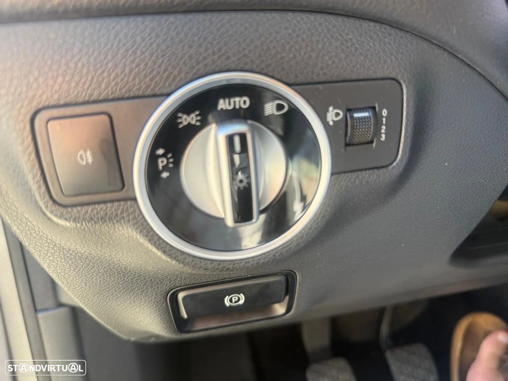 Mercedes-Benz CLA 200 CDi - 31
