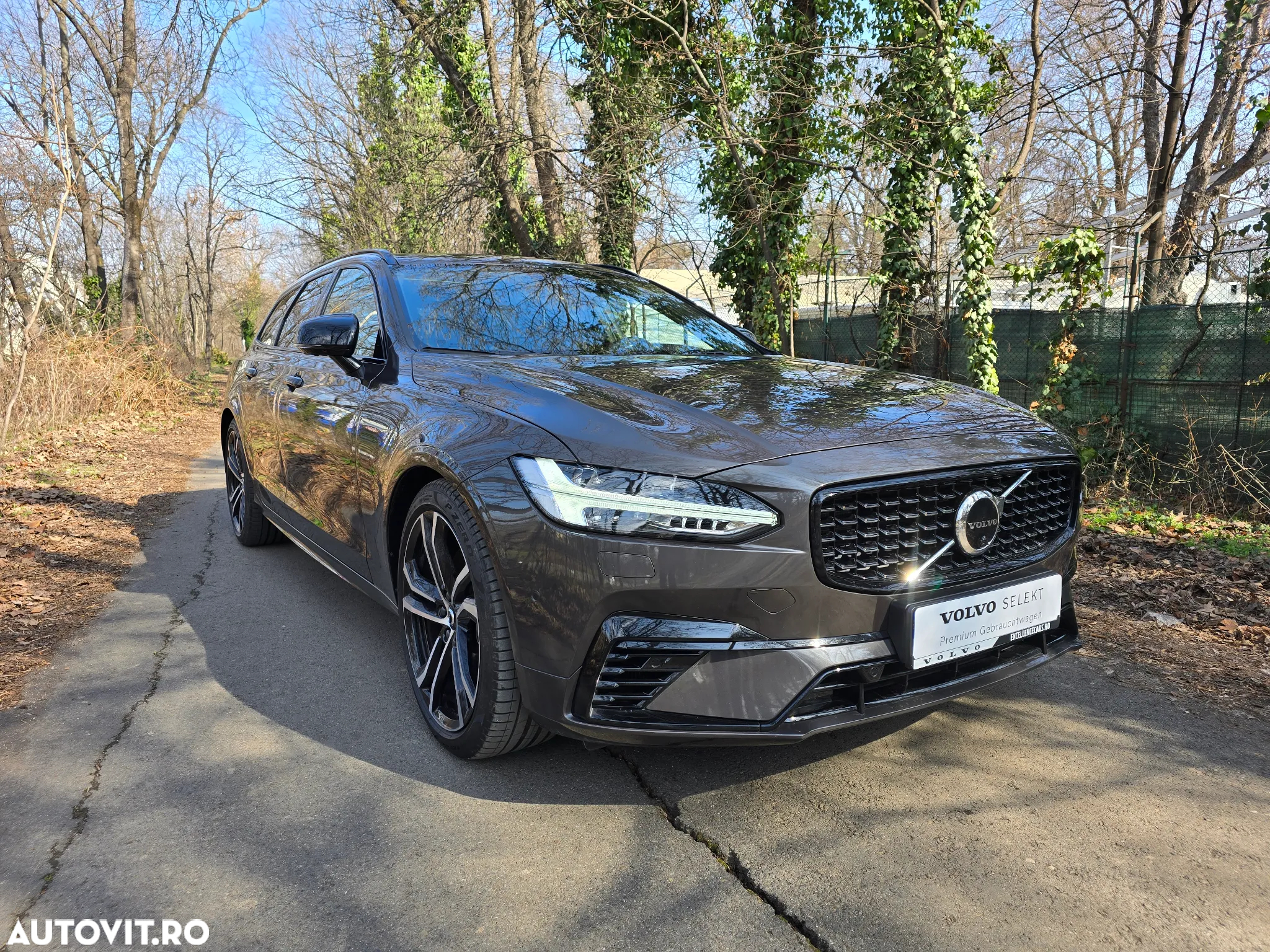 Volvo V90 - 3