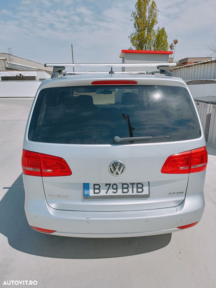 Volkswagen Touran - 9