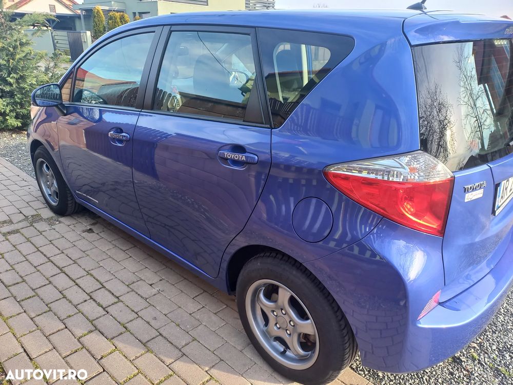 Toyota Verso 1.33 VVT-i - 8