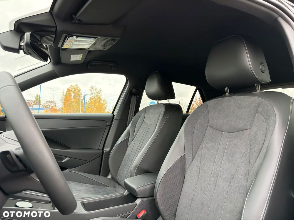 Volkswagen T-Roc 1.5 eTSI Style DSG - 12