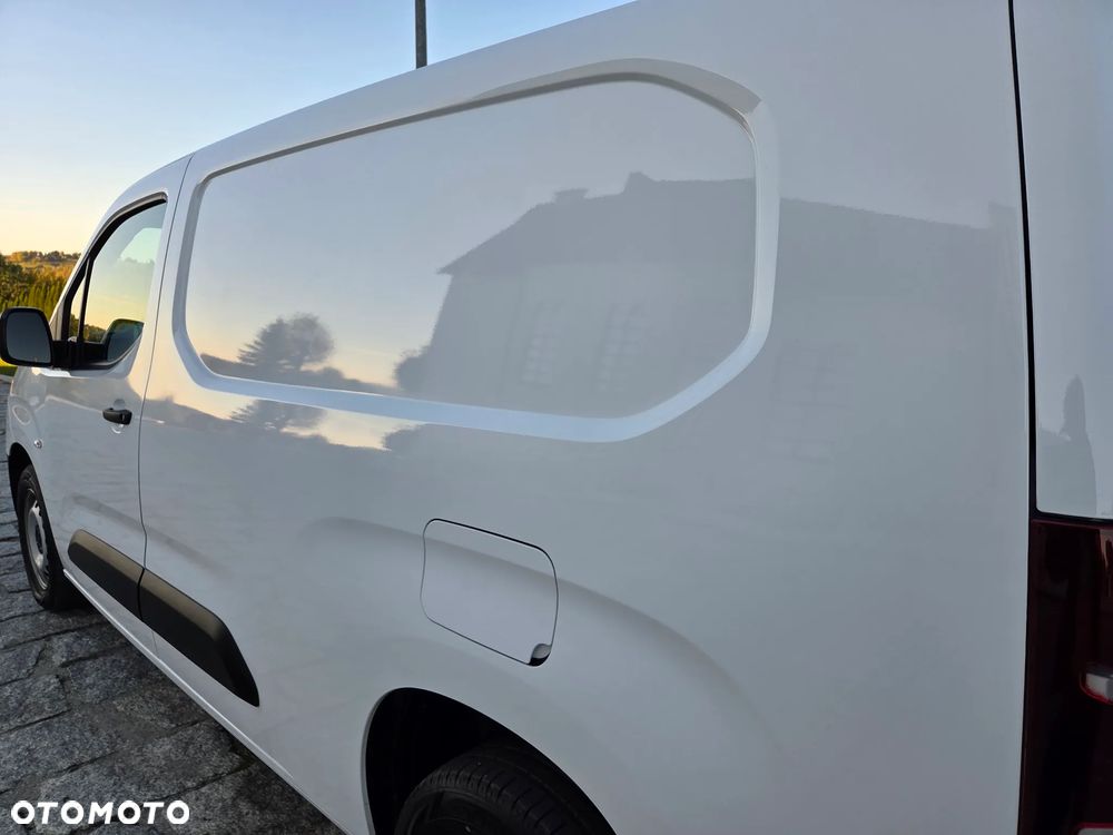 Toyota Proace City - 28