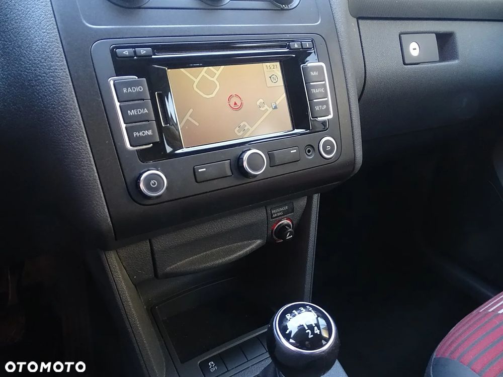 Volkswagen Caddy 1.6 (7-Si.) Edition 30 - 36