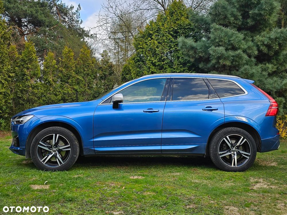 Volvo XC 60 T5 AWD R-Design - 1