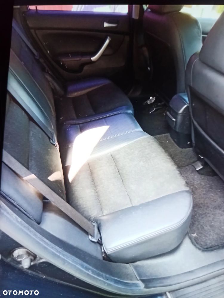 Honda Accord 2.0 Comfort - 10