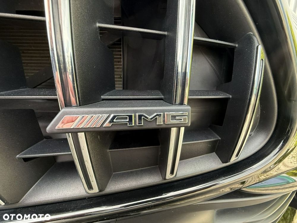 Mercedes-Benz Klasa C AMG 43 mHEV 4-Matic - 15