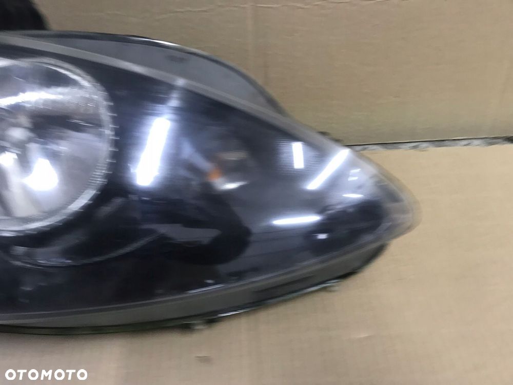 LAMPA PRAWA PRZÓD PRZEDNI EUROPA SEAT LEON II LIFT 09-12 - 2
