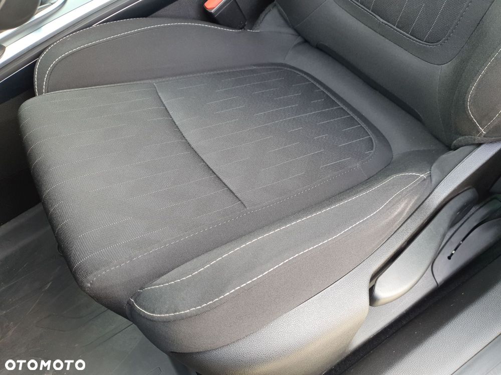 Renault Megane 1.3 TCe FAP Limited - 12