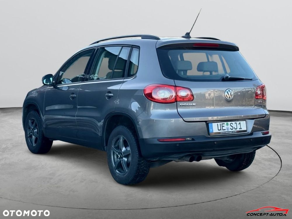 Volkswagen Tiguan - 7