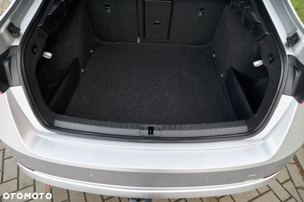 Skoda Octavia 1.5 TSI e-TEC DSG Selection Plus - 17