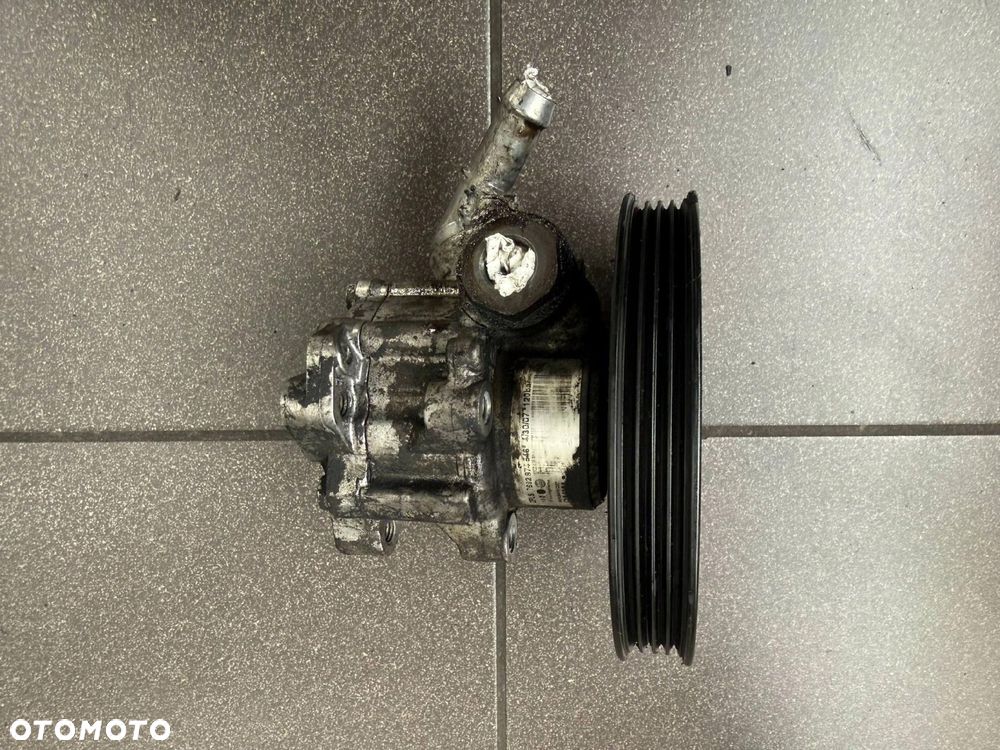 POMPA WSPOMAGANIA 2.0D BMW 7692974646