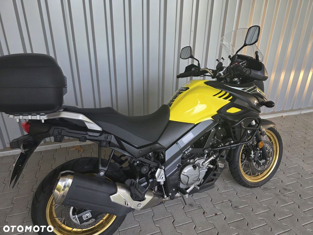 Suzuki V-STROM - 7