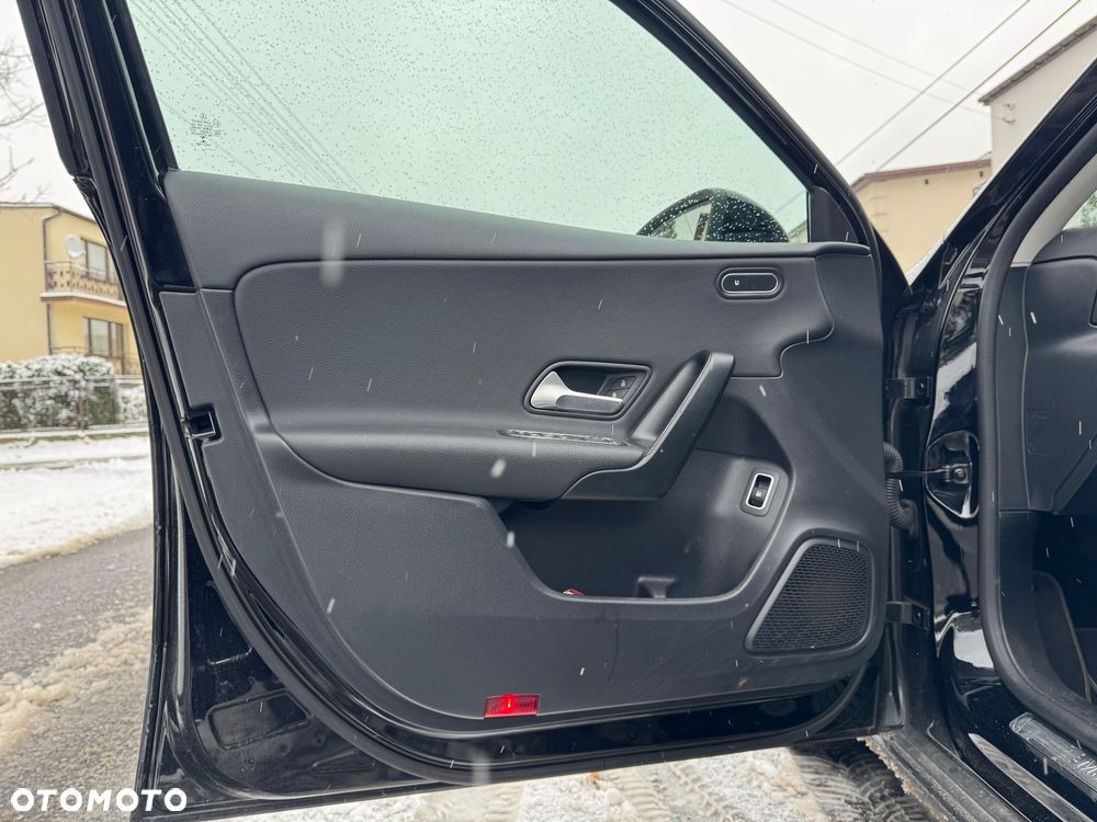 Mercedes-Benz Klasa A 250 E Style 8G-DCT - 10