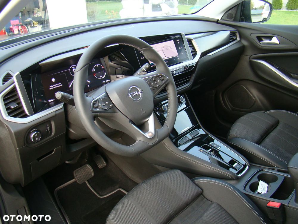 Opel Grandland 1.2 DI Automatik GS Line - 25