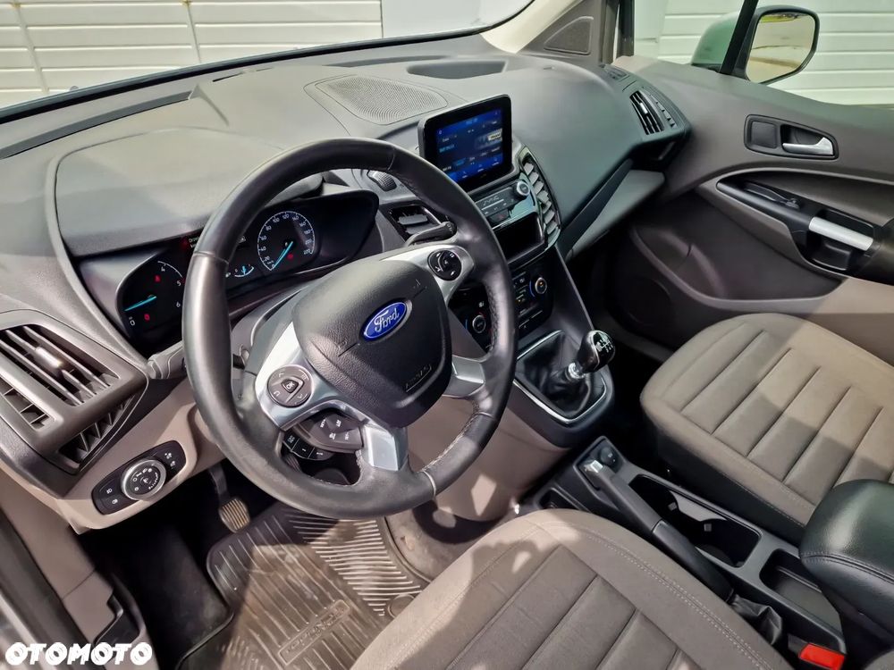 Ford Tourneo Connect 1.5 EcoBlue Titanium - 8
