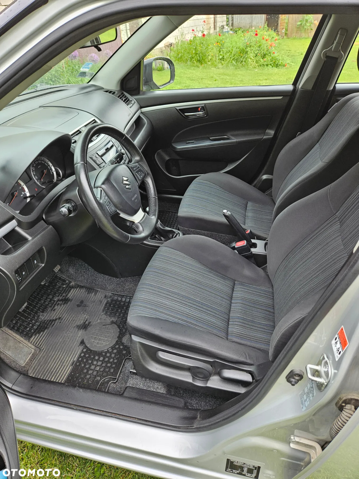 Suzuki Swift - 11