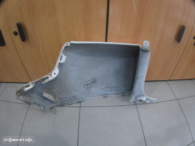 Grelha Friso BJ3217926A LAND ROVER RANGE ROVER EVOQUE 2018 2.0D 150CV 5P BRANCO TD GRE PC DE TRAS Danificado - 4