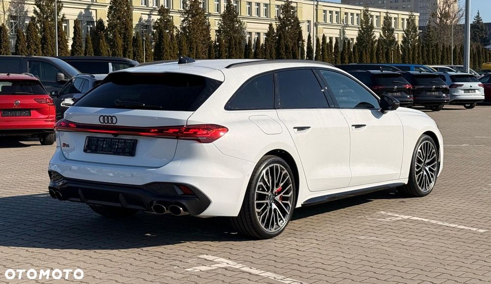 Audi S5 Avant - 8